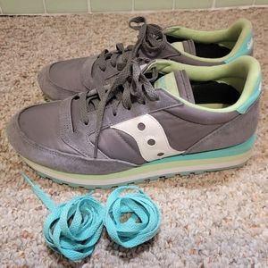 Saucony jazz sneakers 10 retro